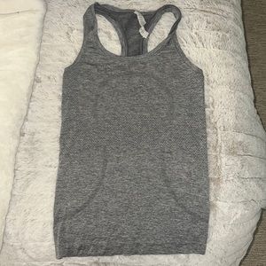 Lululemon swiftly tank grey